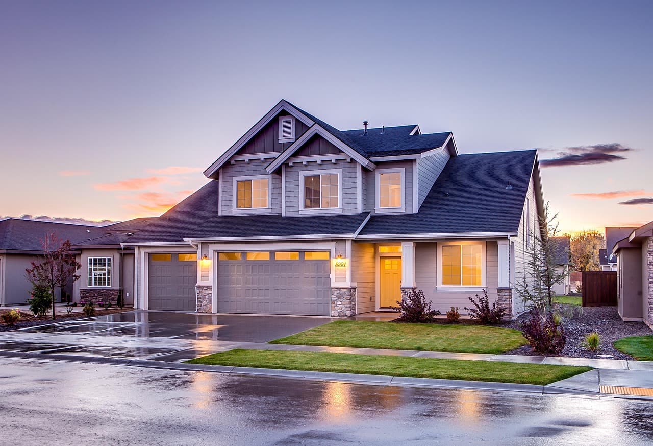 10 Marla House for Sale in Bahria Town Phase 8, Rawalpindi